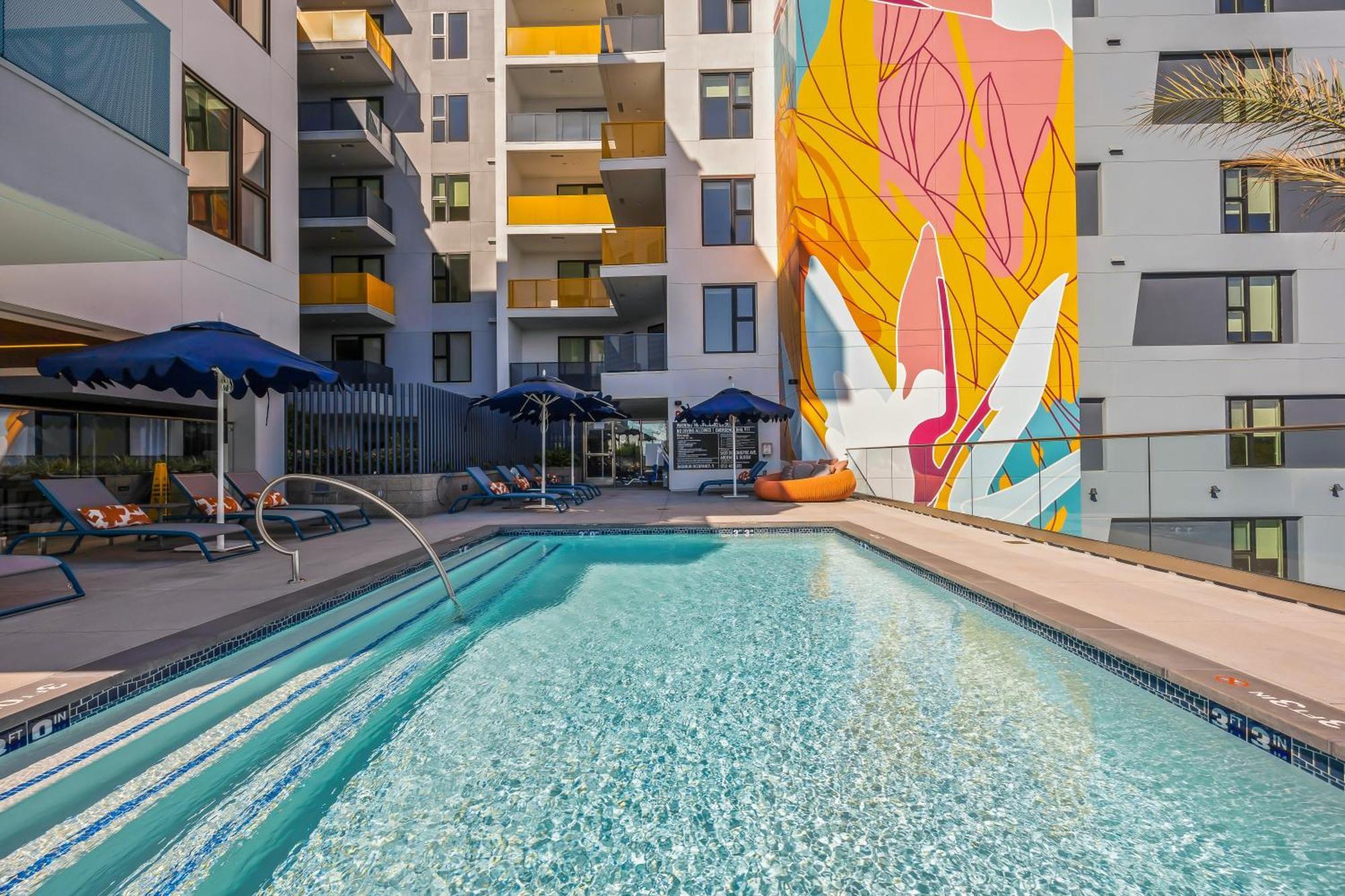 One Lux - Hollywood Hotel Los Angeles