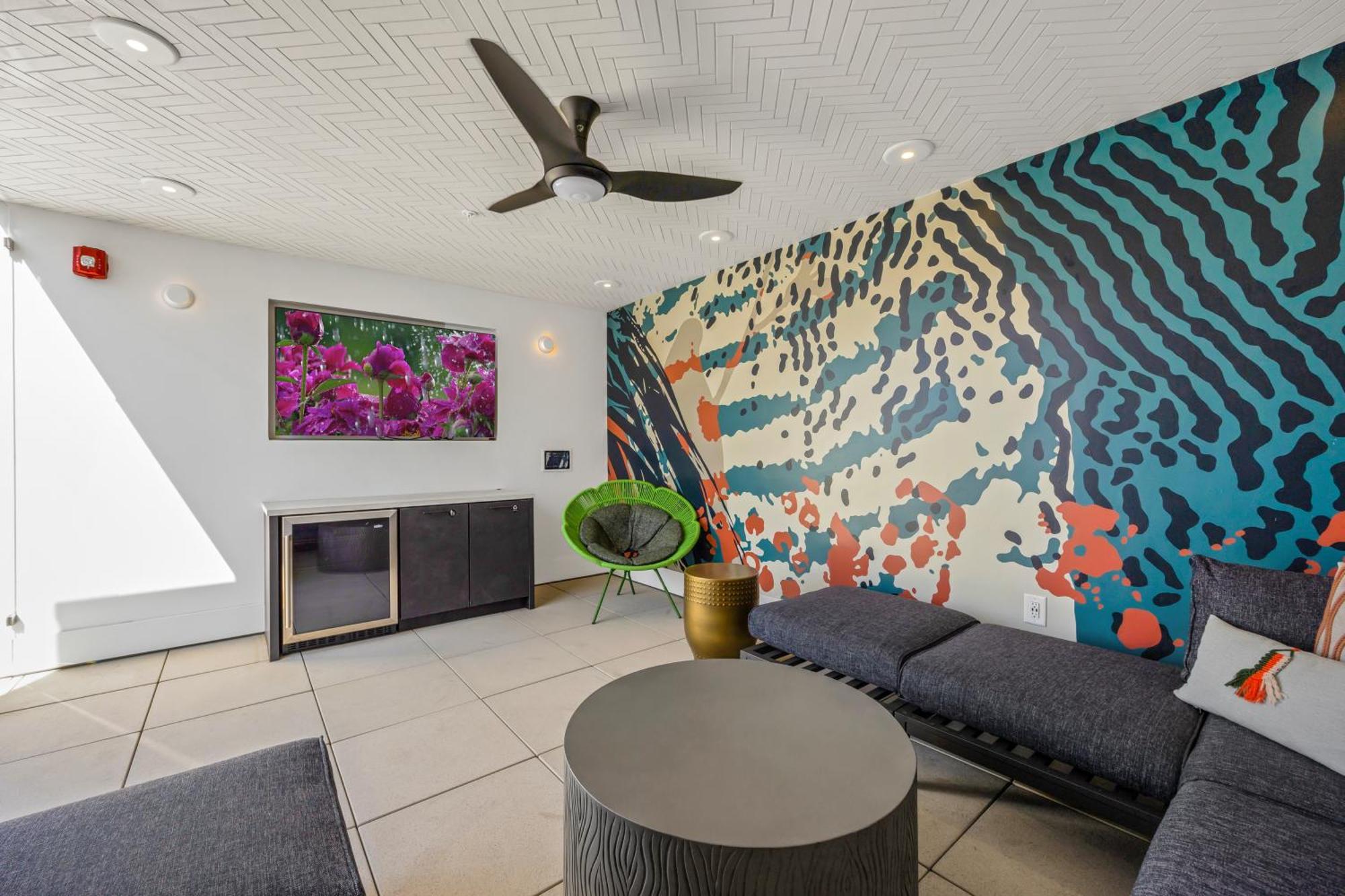 Hotel One Lux - Hollywood Los Angeles